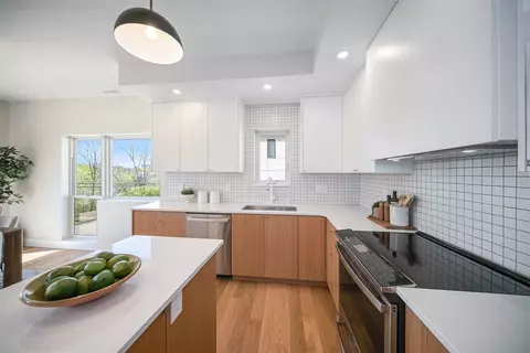 205 Sunset, Ann Arbor, MI 48103 photo 12