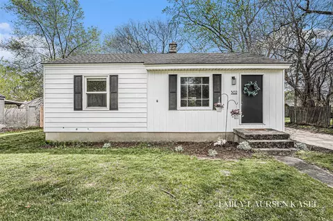 302 Leroy, Wyoming, MI 49548