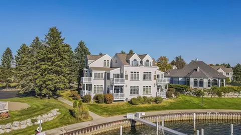 3 Brookharbor, Manistee, MI 49660