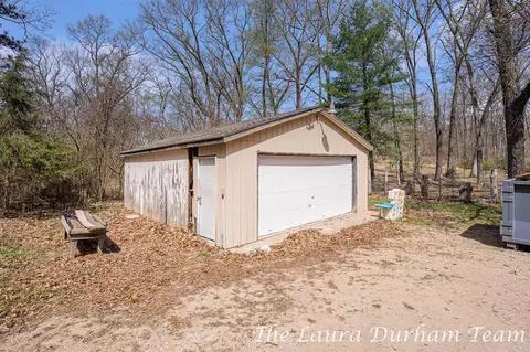 Exterior - 1092 54th St, Fennville, MI 49408 photo 4 of 5