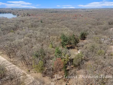 View/Area - 1092 54th St, Fennville, MI 49408 photo 2 of 4