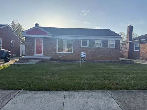25296 Ronald, Roseville, MI 48066