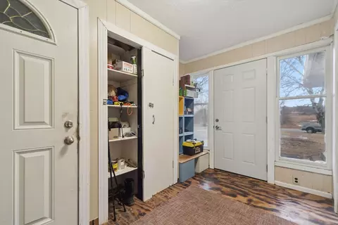 16529 Division, Marshall, MI 49068 photo 15