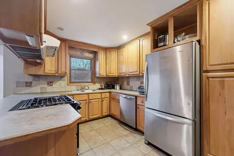 16529 Division, Marshall, MI 49068 photo 8