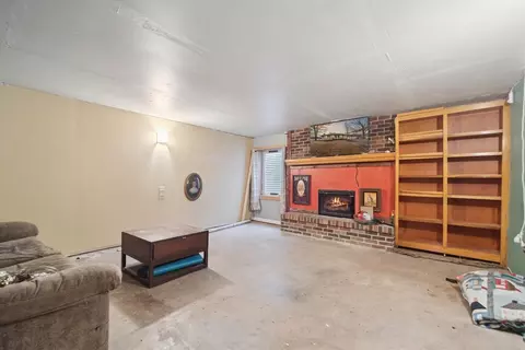 16529 Division, Marshall, MI 49068 photo 21