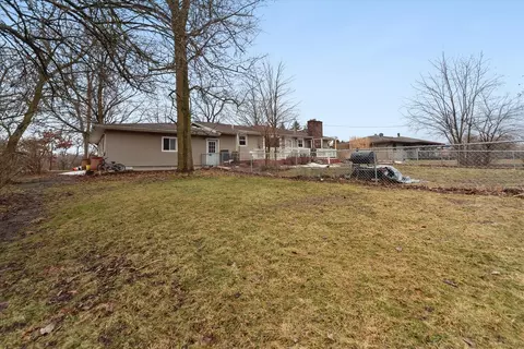 16529 Division, Marshall, MI 49068 photo 24