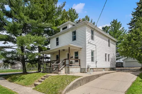 516 Emerald, Grand Rapids, MI 49503