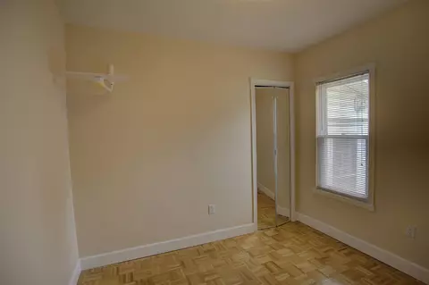 Bedroom - 204 E Golf, Jackson, MI 49203 photo 6 of 13