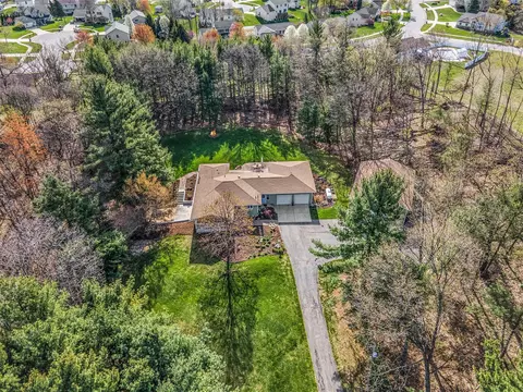 6024 English, Comstock Park, MI 49321