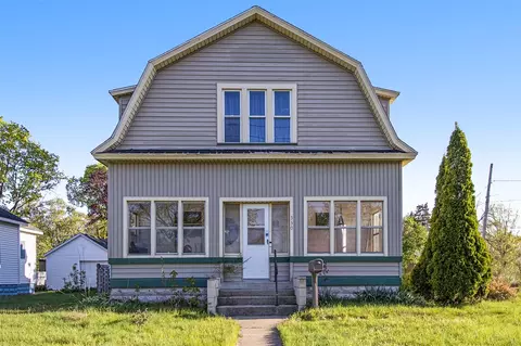 330 6th, Three Rivers, MI 49093