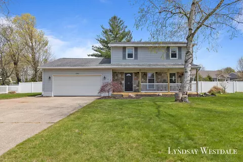 7740 Chickadee, Jenison, MI 49428