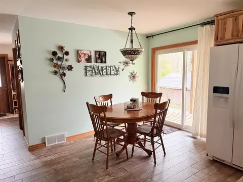 Dining - 3909 W W Pne, Bitely, MI 49309 photo 1 of 1
