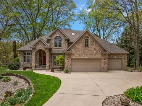 2223 Wooded, Stevensville, MI 49127