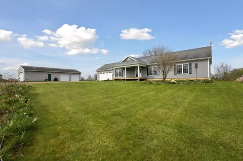 10607 22 Mile, Marshall, MI 49068 photo 2