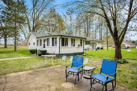 6524 Cooper, Jackson, MI 49201 photo 13