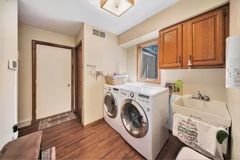 Other - 1852 Wedgefield, Jackson, MI 49201 photo 2 of 6