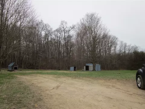 42840 70th, Covert, MI 49043 photo 3