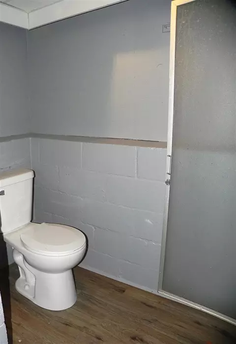 Bath - 437 E Michigan, Three Rivers, MI 49093 photo 5 of 7