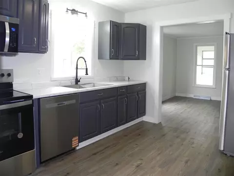 Kitchen - 437 E Michigan, Three Rivers, MI 49093 photo 1 of 5