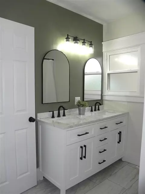 Bath - 437 E Michigan, Three Rivers, MI 49093 photo 2 of 7