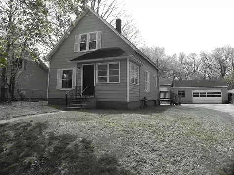 Exterior - 437 E Michigan, Three Rivers, MI 49093 photo 4 of 4