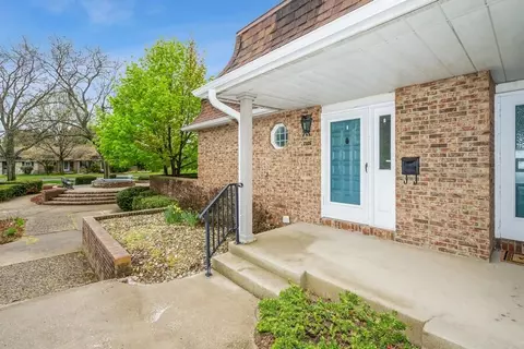 2506 Dover, Saint Joseph, MI 49085