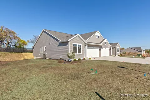 997 Scioto #26, Comstock Park, MI 49321