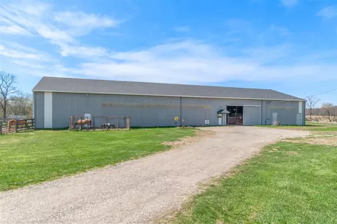 10880 S Francis, Dewitt, MI 48820 photo 3