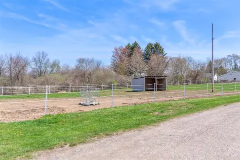 10880 S Francis, Dewitt, MI 48820 photo 26