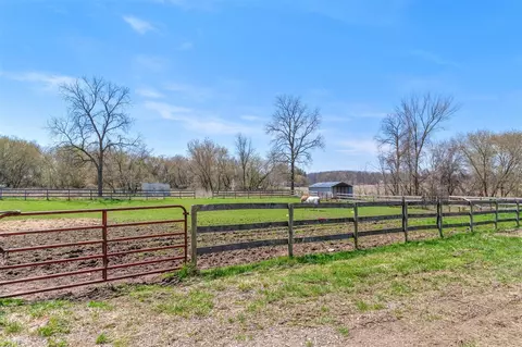 10880 S Francis, Dewitt, MI 48820 photo 29