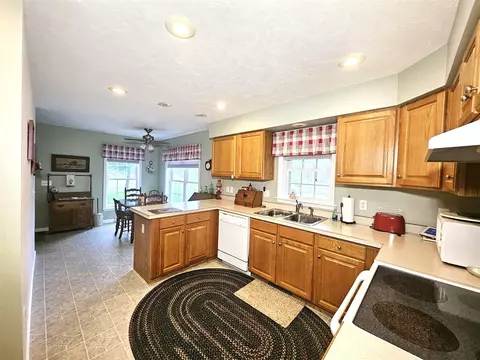 9290 Reynolds, Bellevue, MI 49021 photo 23