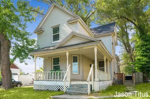 1203 Rathbone #2, Wyoming, MI 49509
