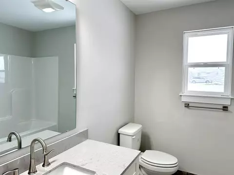 Bath - 3410 Leeomi, Britton, MI 49229 photo 2 of 2