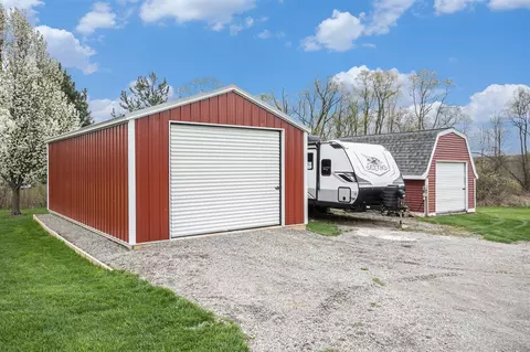12030 S Ferris, Grant, MI 49327 photo 37