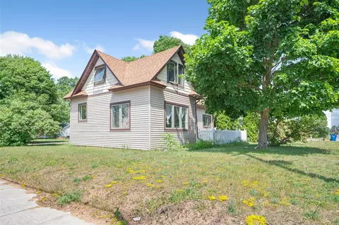 826 Chestnut, Cadillac, MI 49601