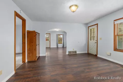 Living - 232 S Hawley, Lyons, MI 48851 photo 4 of 6