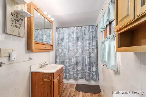 Bath - 232 S Hawley, Lyons, MI 48851 photo 1 of 1