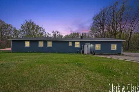 1201 Kay, Otsego, MI 49078
