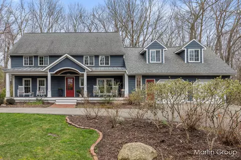 2416 Pebblebrook, Grand Rapids, MI 49546