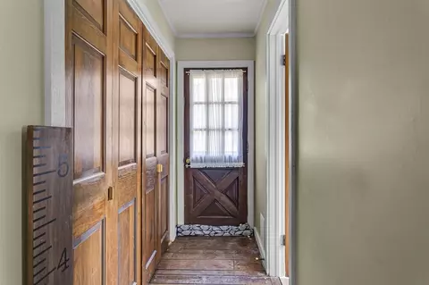 Entry Way - 9875 Rountree, Hanover, MI 49241 photo 1 of 5