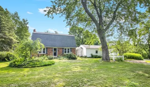 9875 Rountree, Hanover, MI 49241