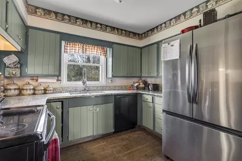 Kitchen - 9875 Rountree, Hanover, MI 49241 photo 1 of 4