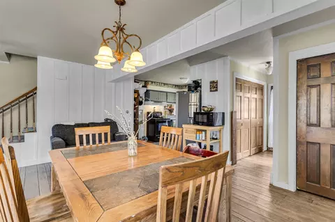 Dining - 9875 Rountree, Hanover, MI 49241 photo 2 of 4