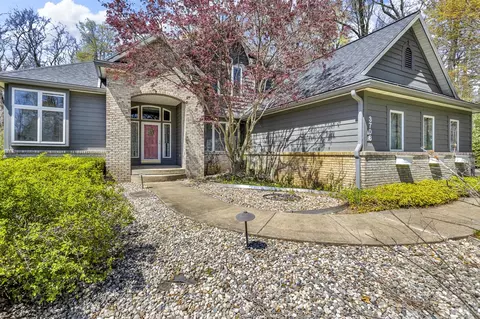 3708 W Primilia, Jackson, MI 49201