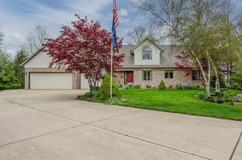 1421 Newberry Hls, Saint Joseph, MI 49085