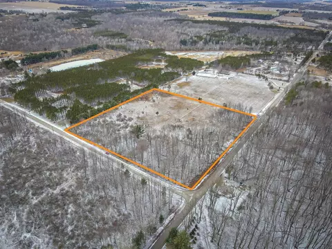 S Sheridan, Caro, MI 48723