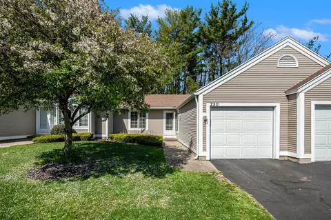 250 Appletree, Holland, MI 49423