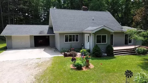 200 S Shearer, Gladwin, MI 48624