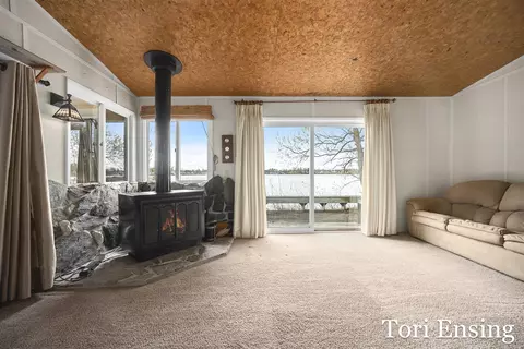 Living - 2475 Spring Grv, Stanton, MI 48888 photo 1 of 4