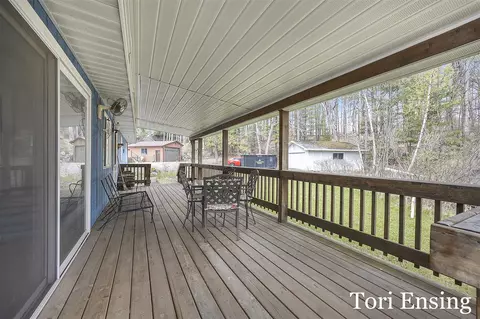 Exterior - 2475 Spring Grv, Stanton, MI 48888 photo 5 of 8
